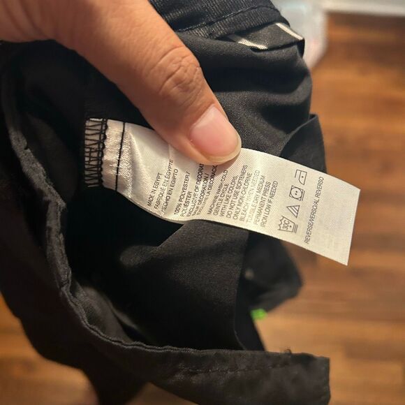 New Izod Pants - Picture 4 of 6